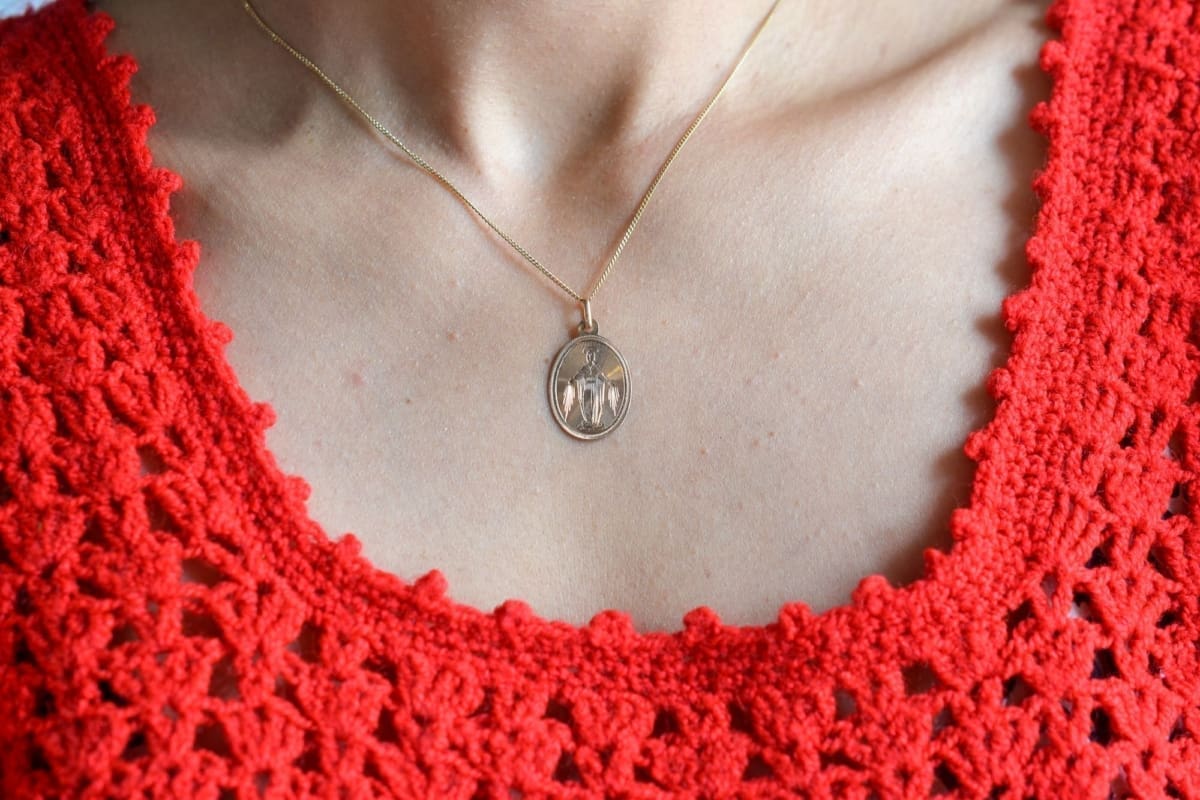 Médaille ovale Vierge