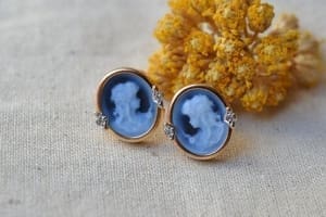 bijoux anciens : boucles d'oreilles