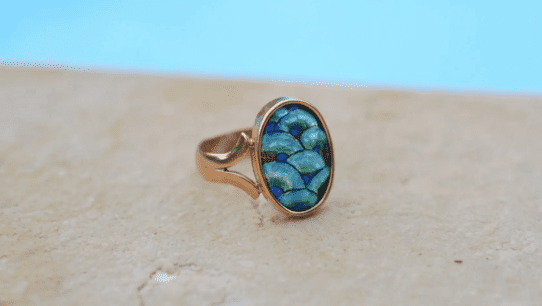 Comment nettoyer les bijoux en Or et pierres precieuses cet ete ?