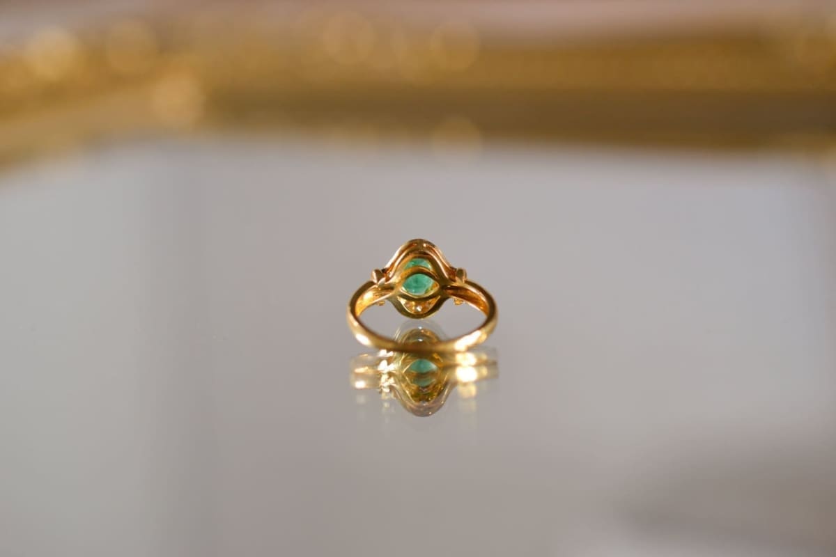 Bague Marguerite Vintage Emeraude et Diamants fiancailles