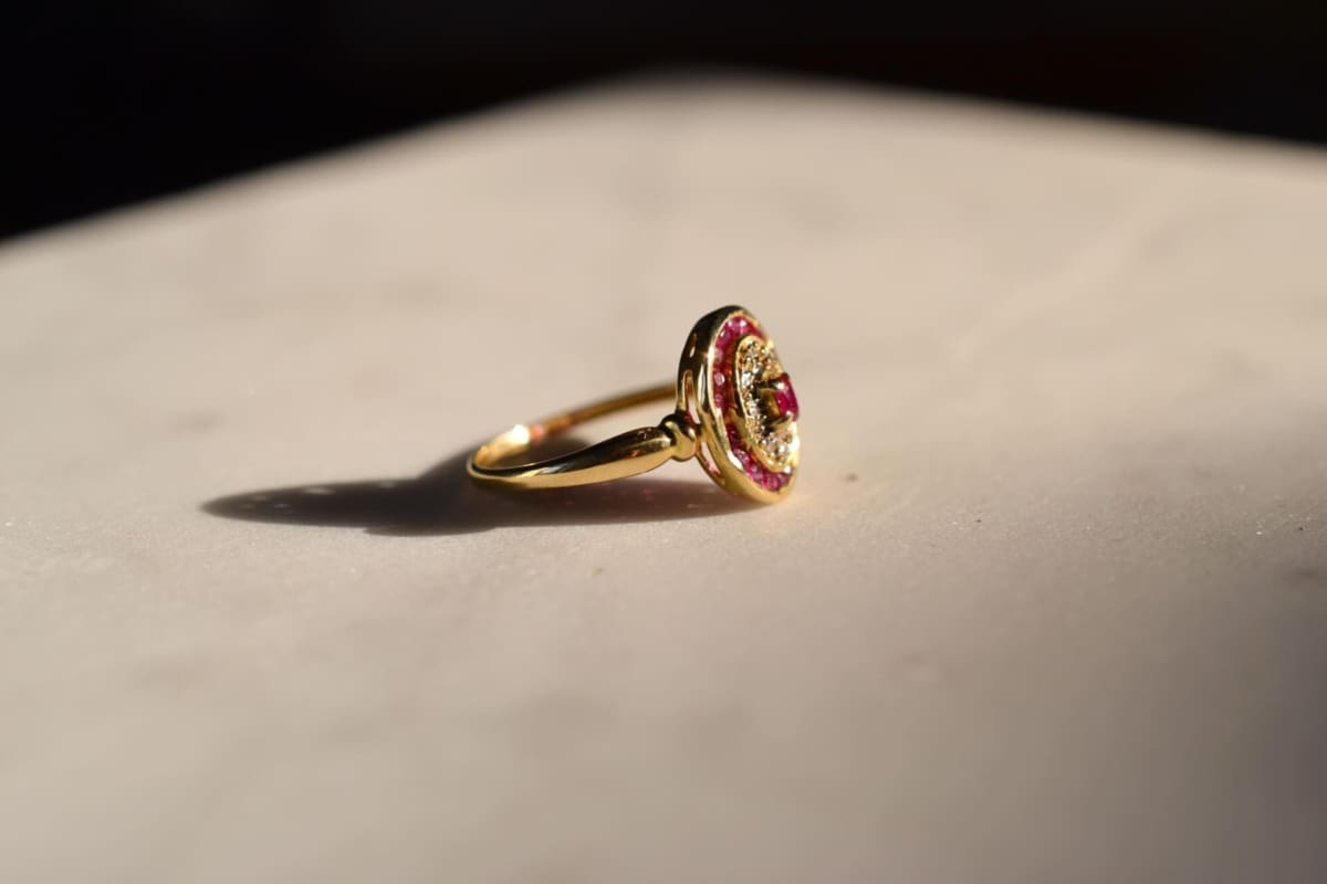 Bague ancienne Rubis Or jaune 18 carats