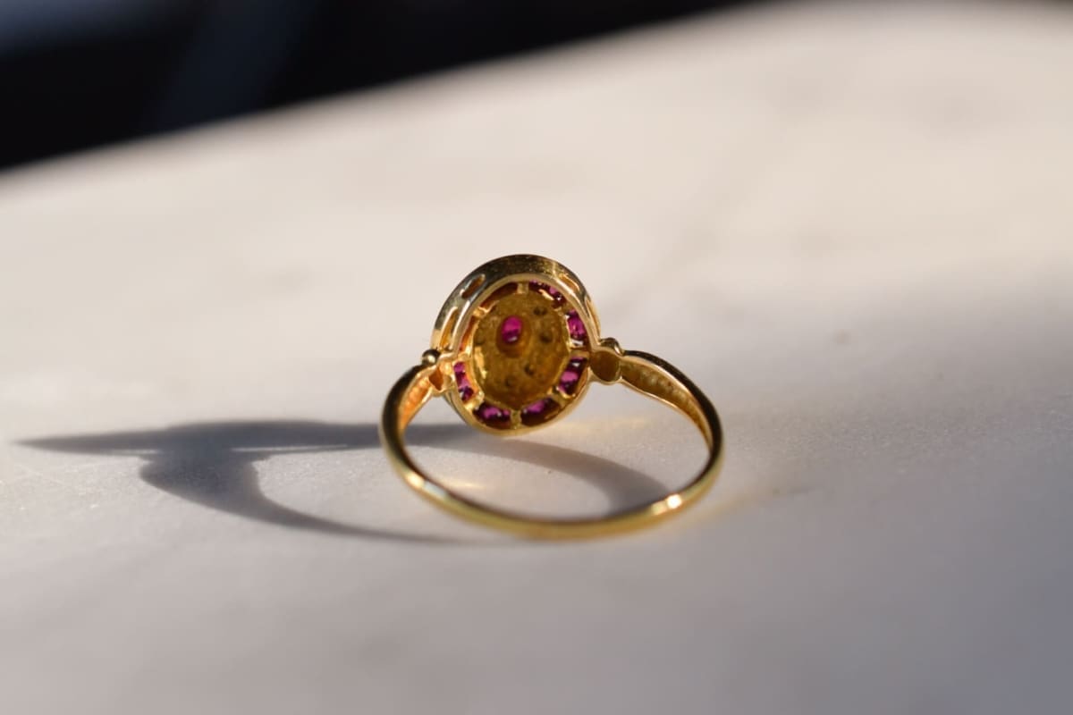Bague Vintage en Or jaune 18 carats forme ovale