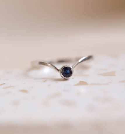 Bague Solitaire pierre bleue - bague ancienne