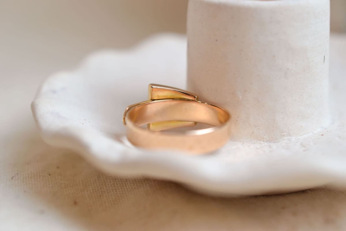 Bague ceinture ciselée - bague de seconde main