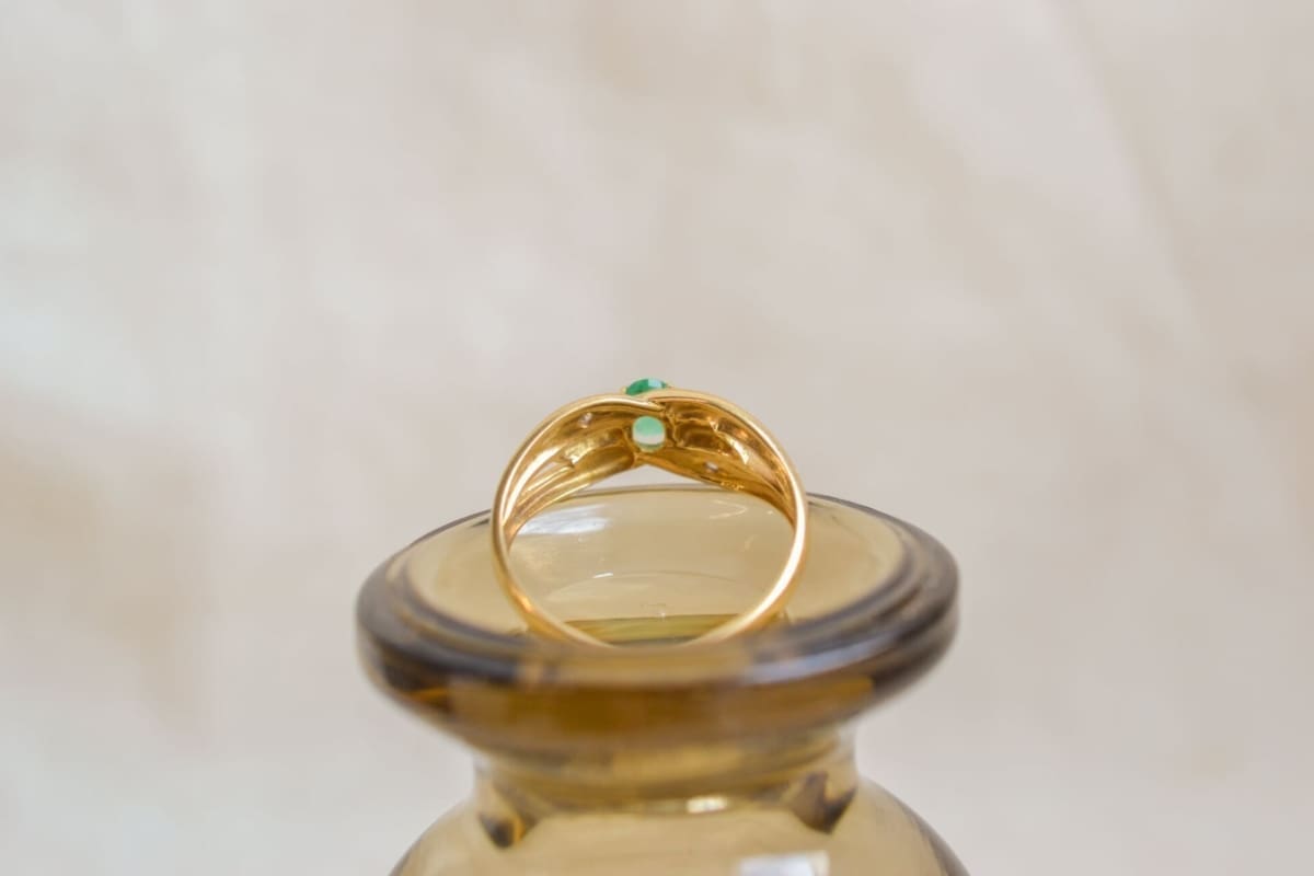 Bague rubans Émeraude et Diamants - bague unique