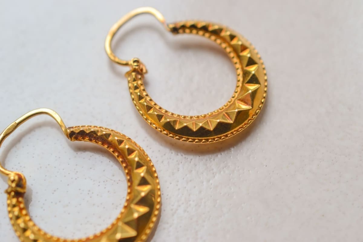 Créoles motifs facettés - boucles d'oreilles Vintage
