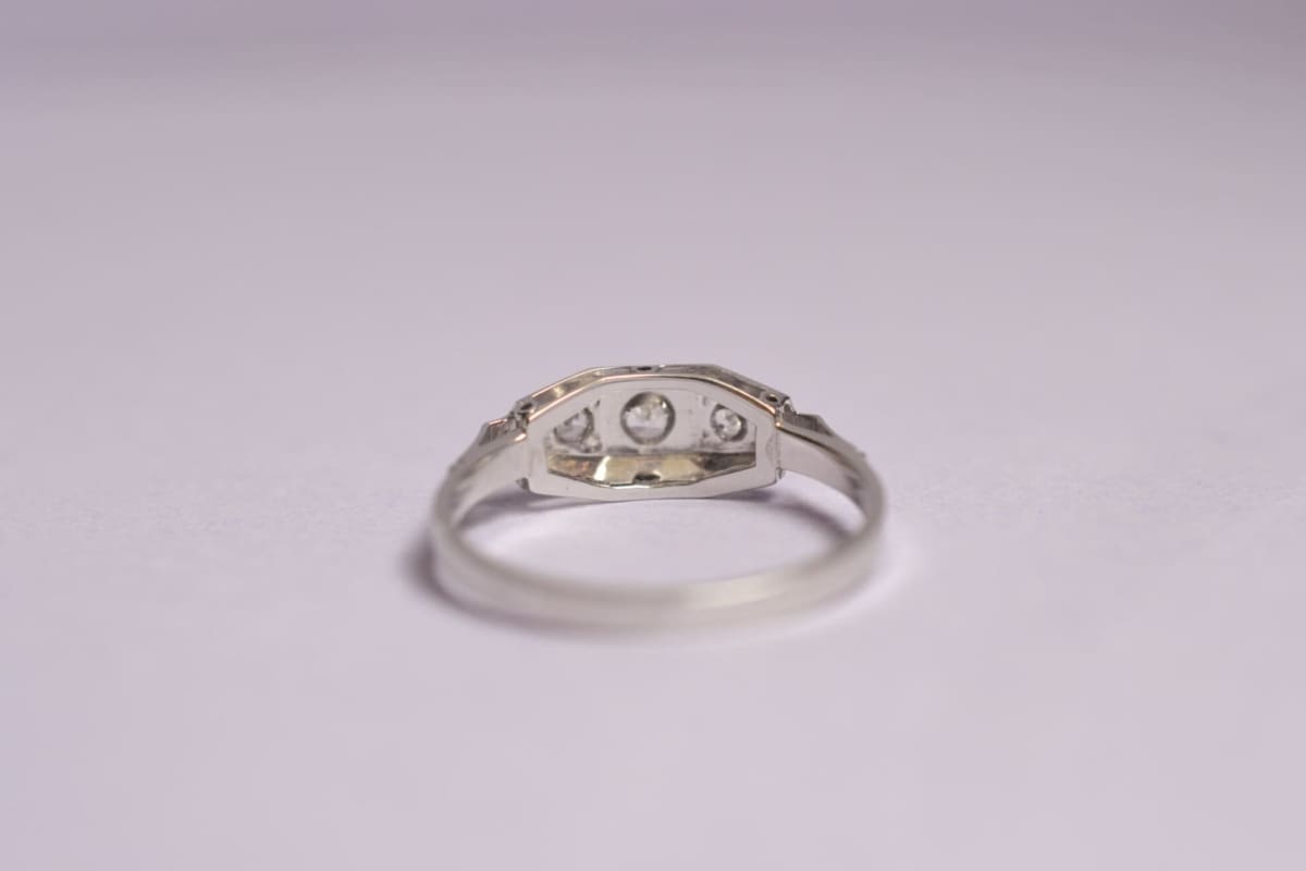 Bague Art Déco pierres blanches - bague Or blanc
