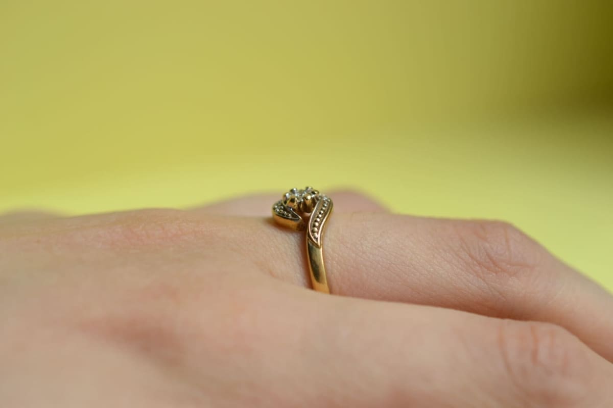 Bague tourbillon fleur Diamants - bague de naissance