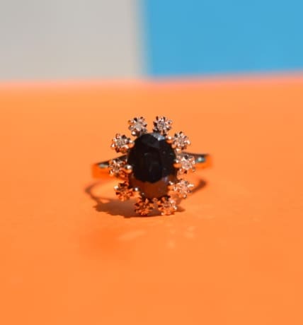 Marguerite Saphir serti Diamants - bague ancienne