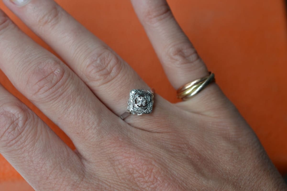 Bague Art Déco losange Or blanc et diamant