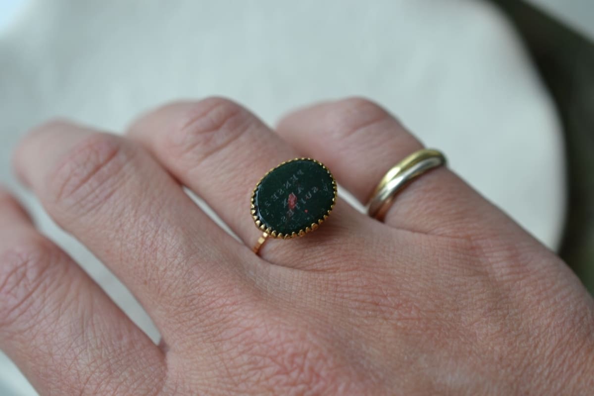 Bague Jaspe Sanguin « Pensez aux suites »
