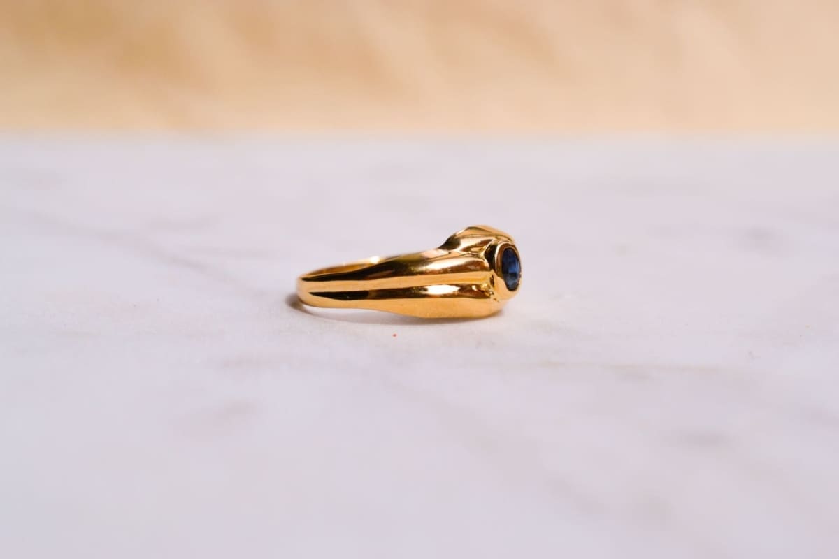 Bague jonc ancienne Saphir