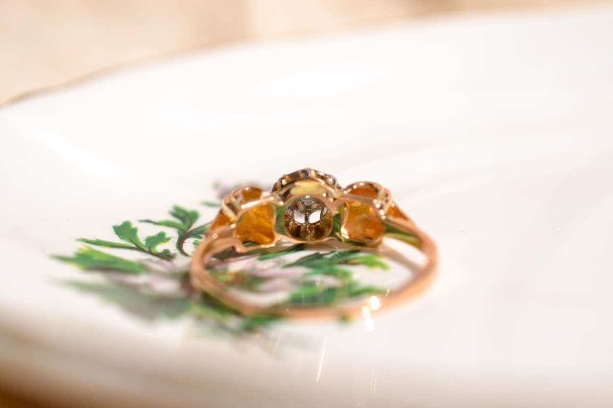 Bague style Art Déco 2 Ors Diamant - bague unique