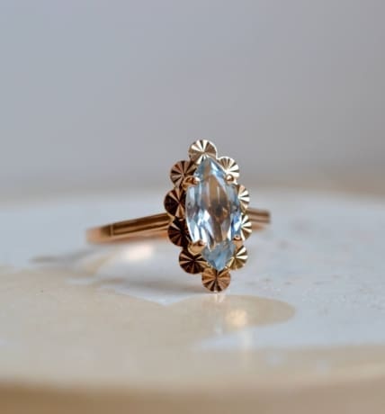 Bague Marquise Or jaune Aigue-Marine