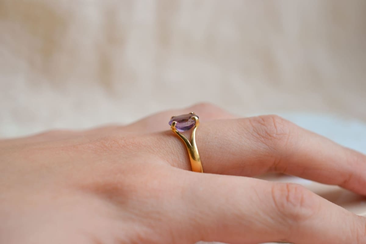 Bague Or jaune 18 carats Améthyste
