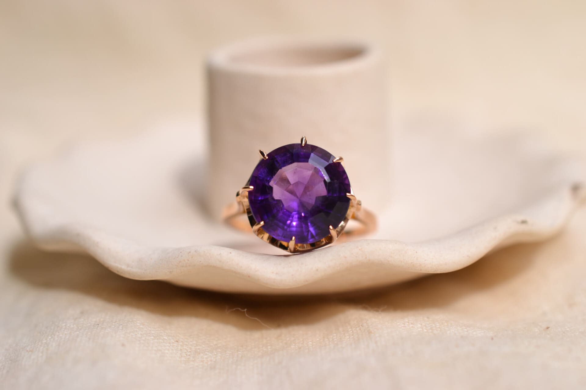 Bague cocktail : audacieuse et éclatante