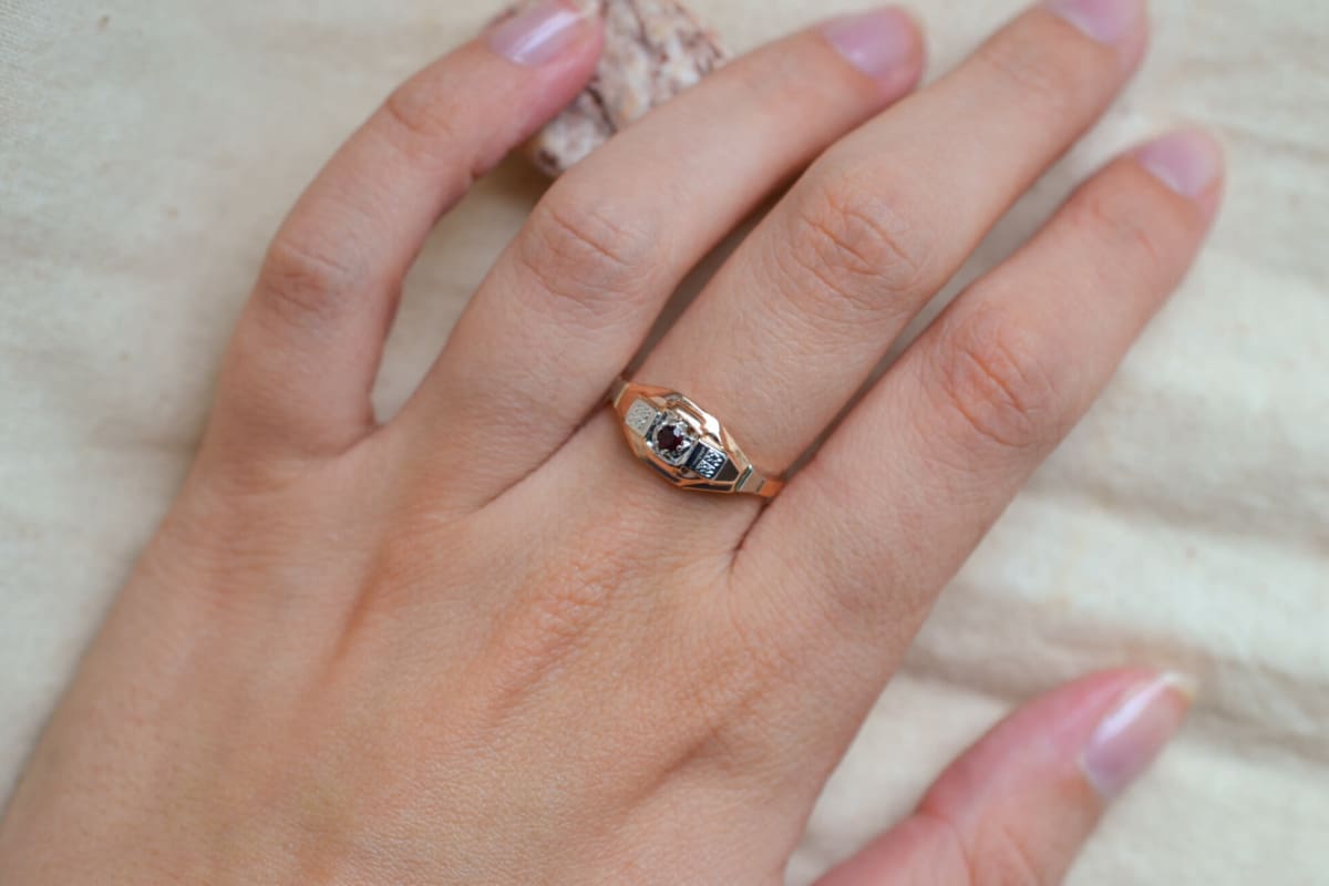 Bague de fiançailles 2 Ors Grenat