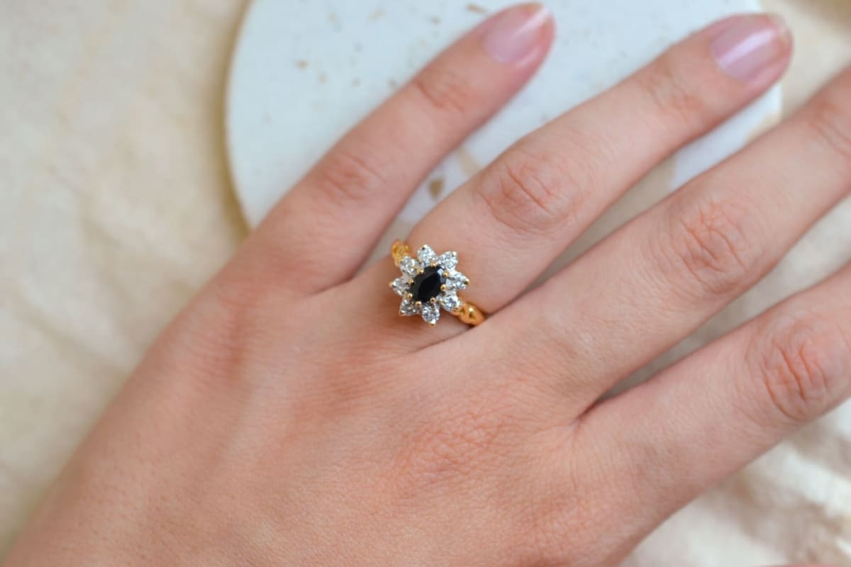 Bague de fiançailles ancienne Saphir et Diamants