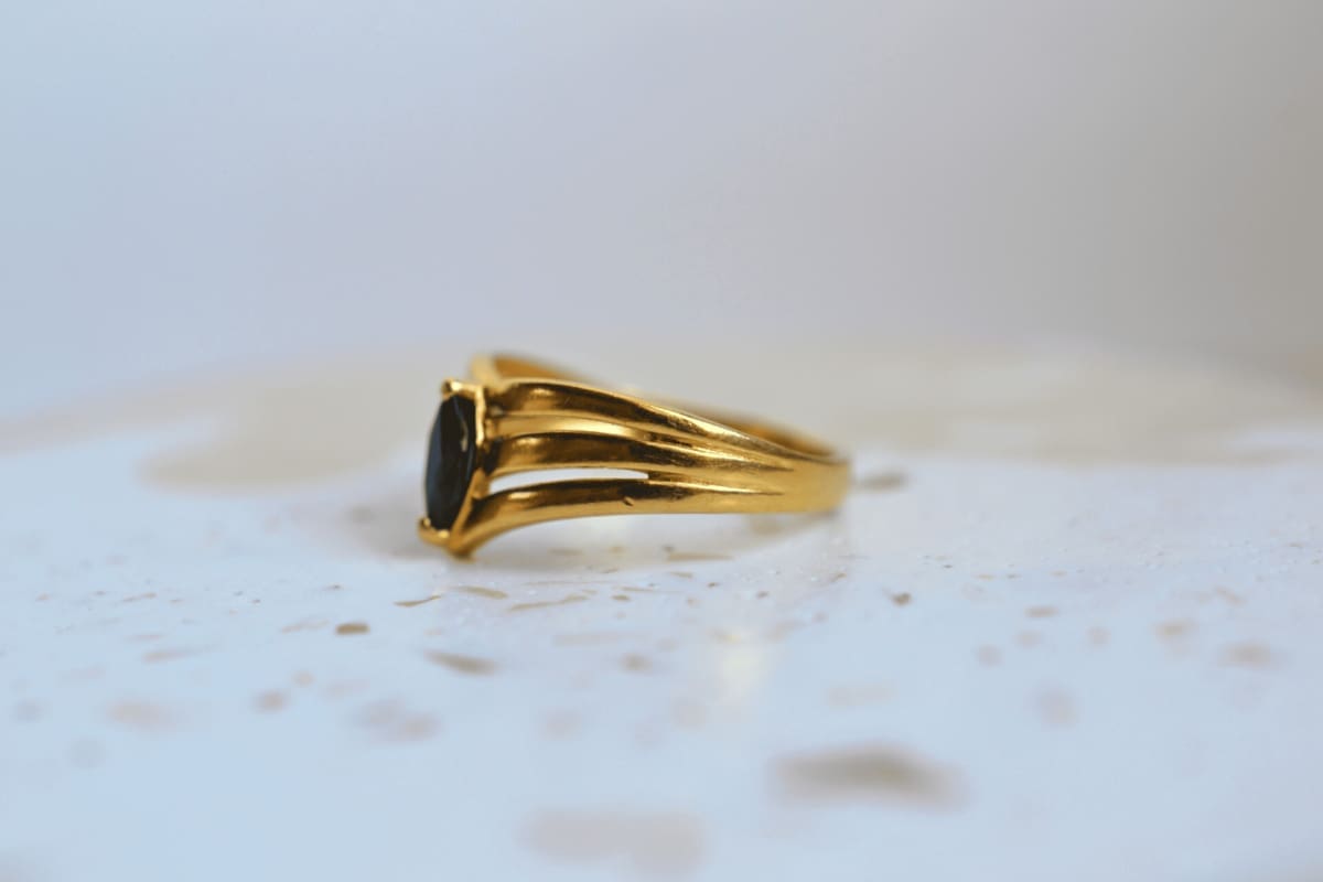 Bague V Saphir