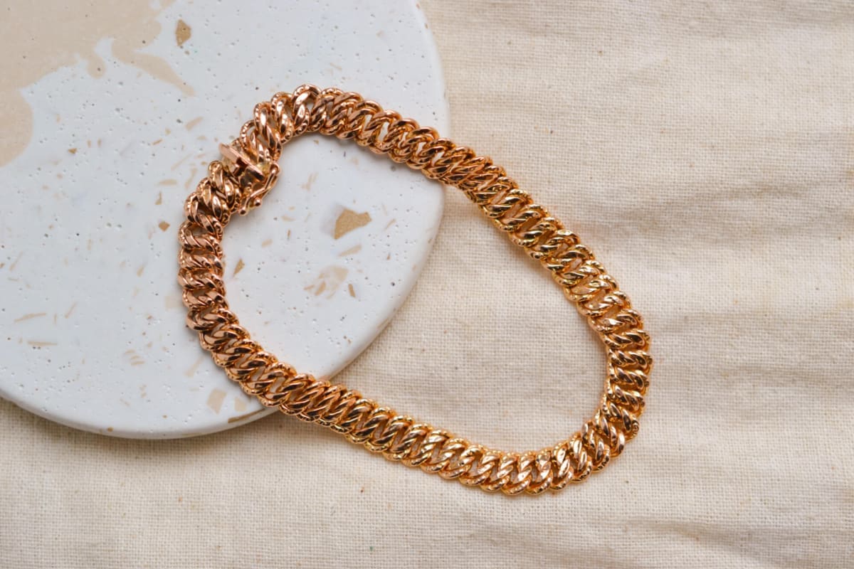 Bracelet ancien en Or jaune 18 carats maille américaine