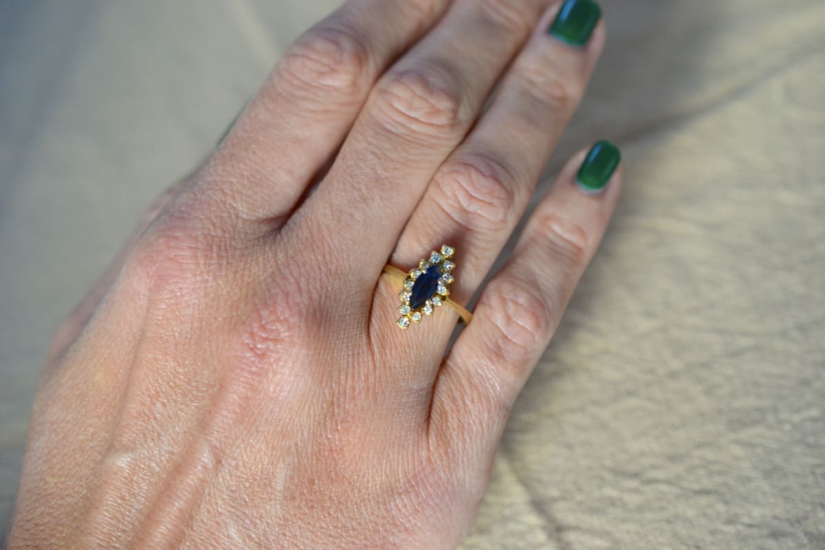 bague navette