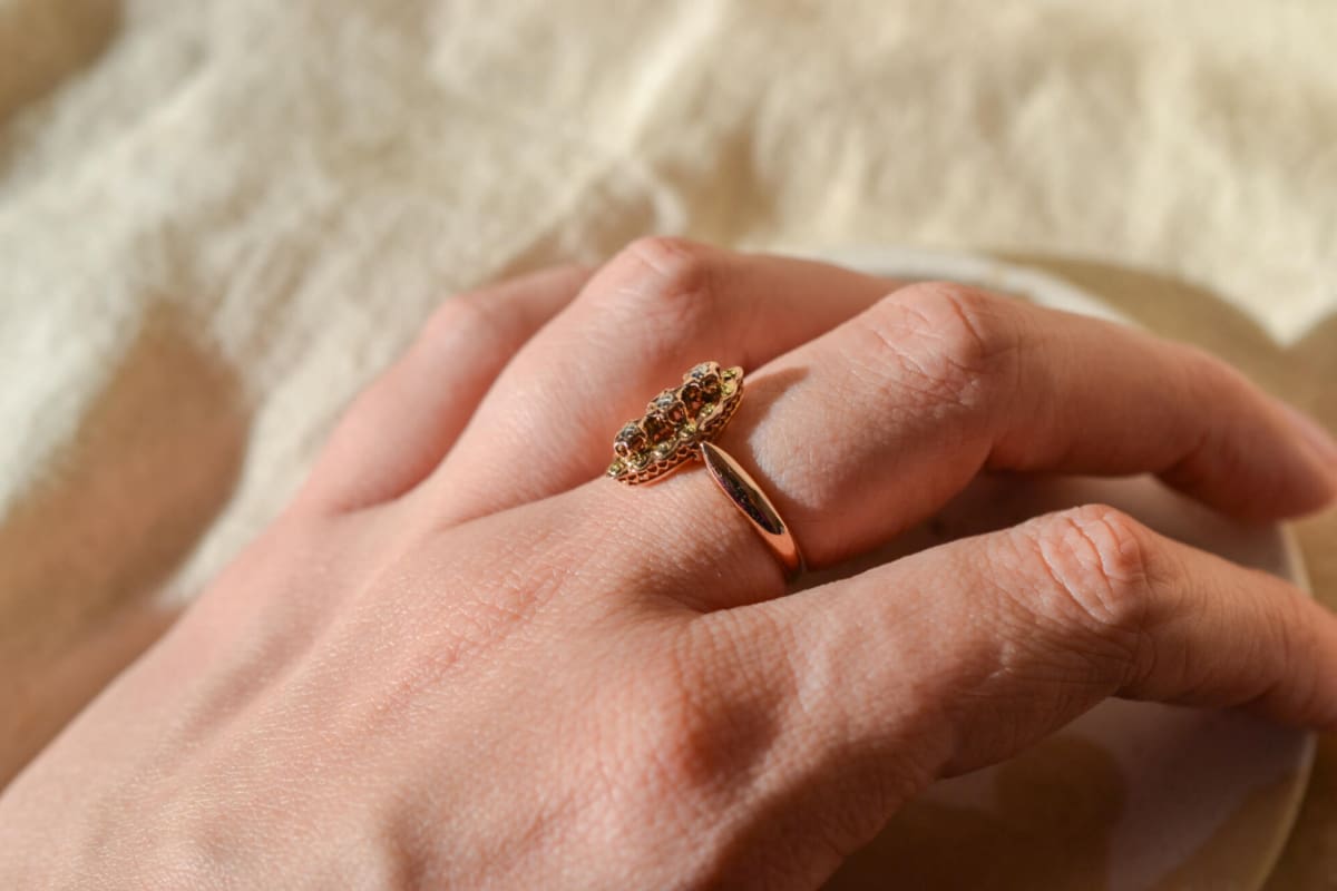 Bague de fiançailles Navette 3 Ors 18 carats