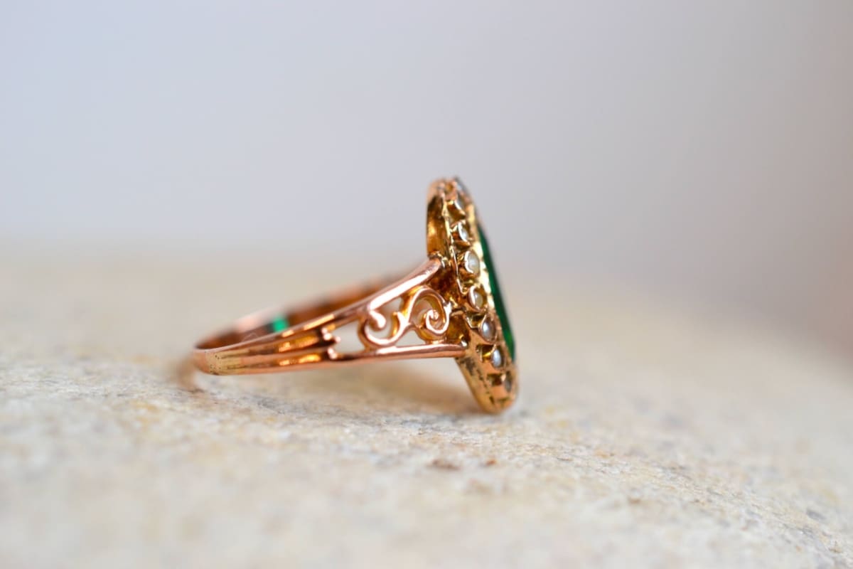 bague navette perles pierre verte