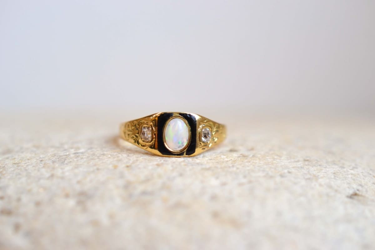 bague opale et diamants