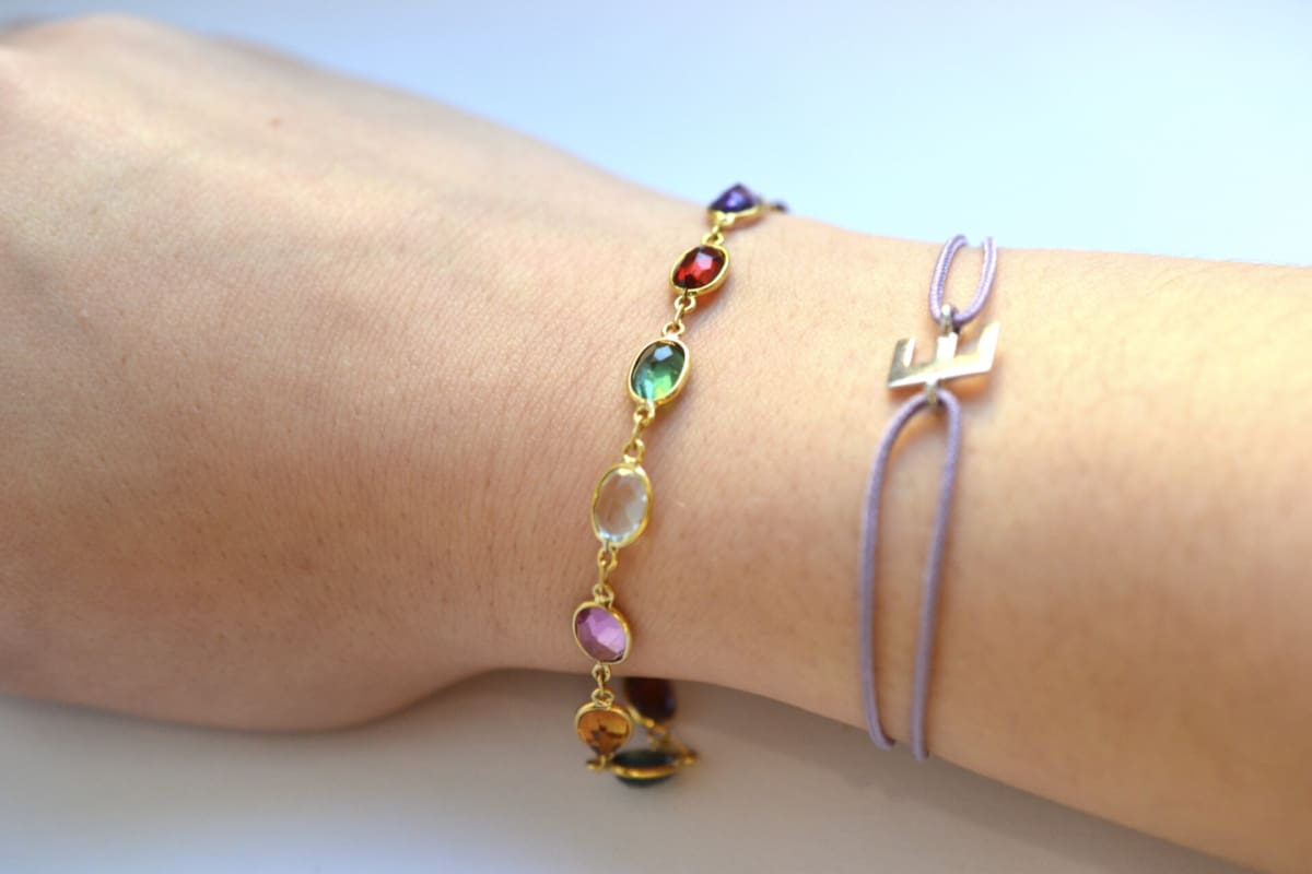 bracelet succession de pierres