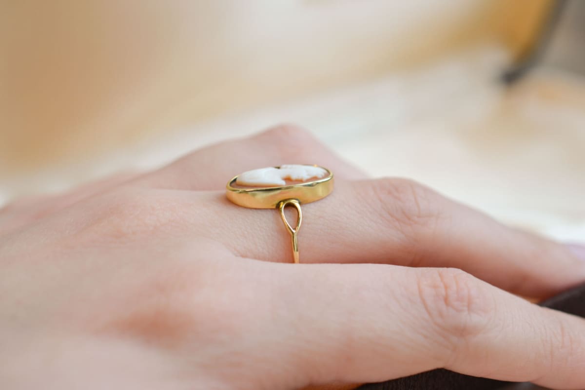 Bague de fiançailles Camée en Or jaune 18 carats