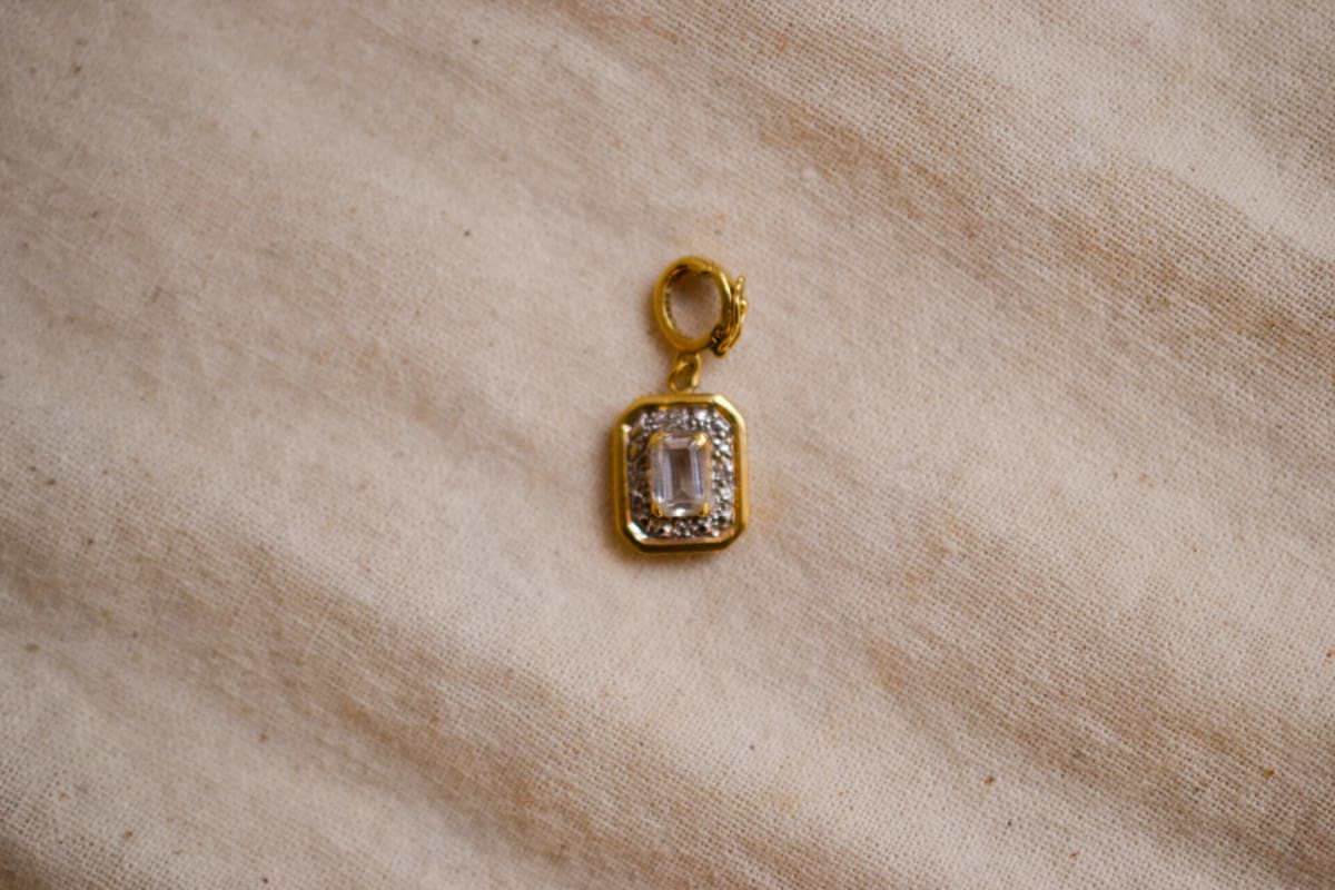 Pendentif octogonal en Or jaune 18 carats centré d'une Topaze
