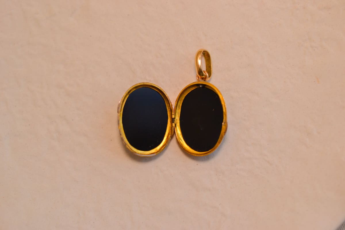 Pendentif ouvrant Vintage en Or jaune 18 carats