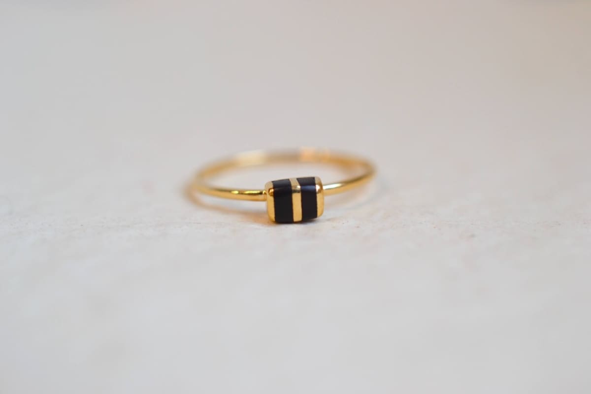 bague fine onyx
