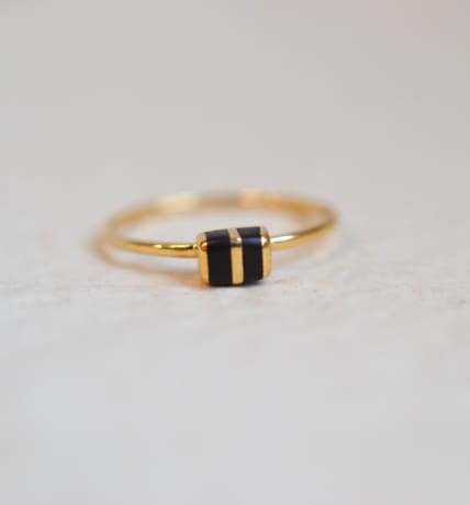 bague fine onyx