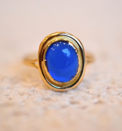 bague ovale bleue