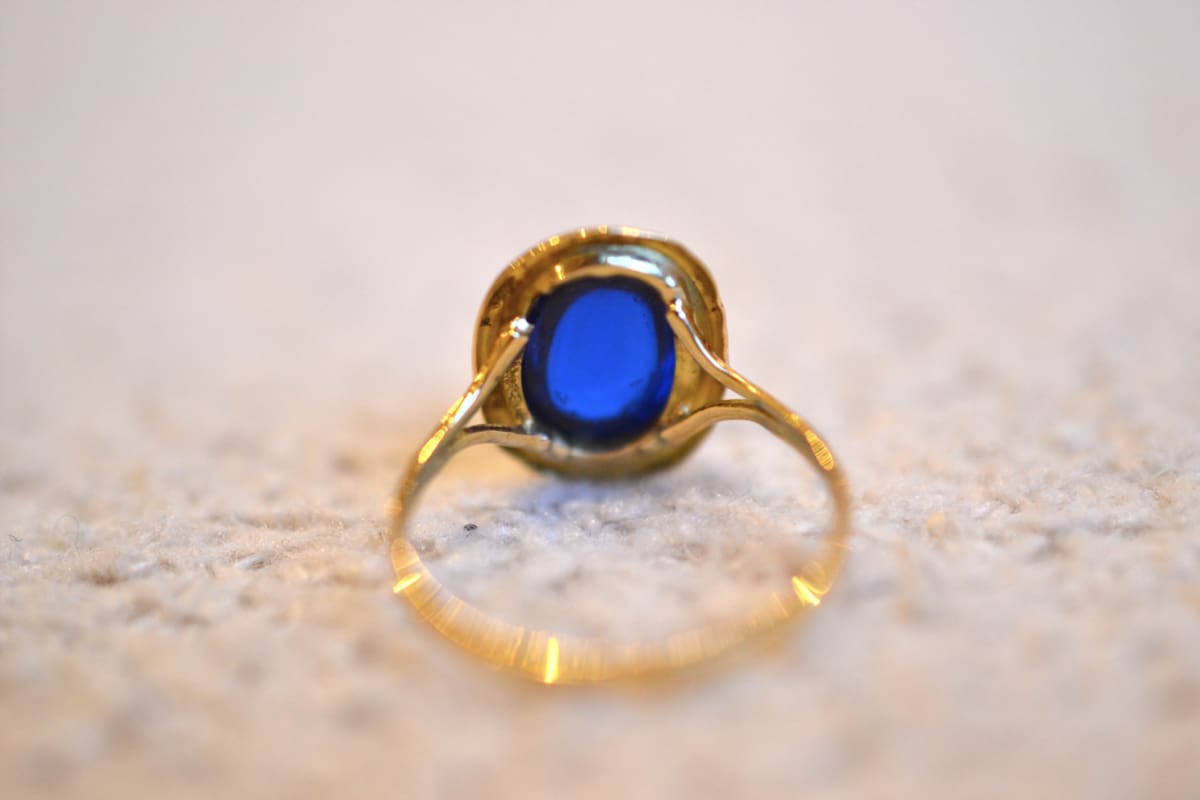 bague pierre bleue