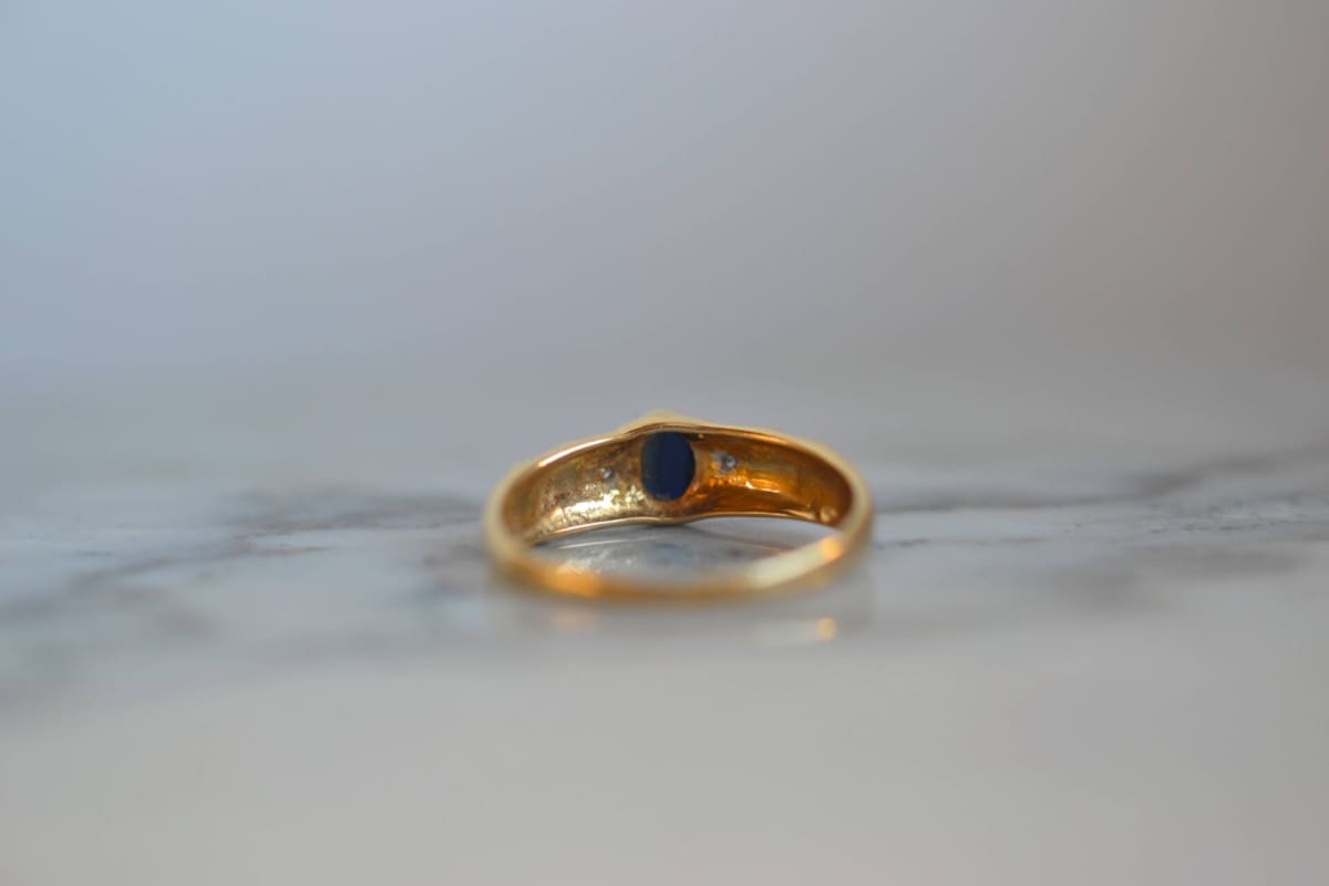 bague saphir ovale diamants