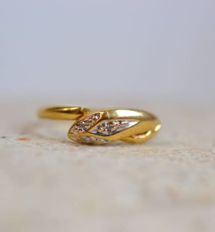bague serpent diamants