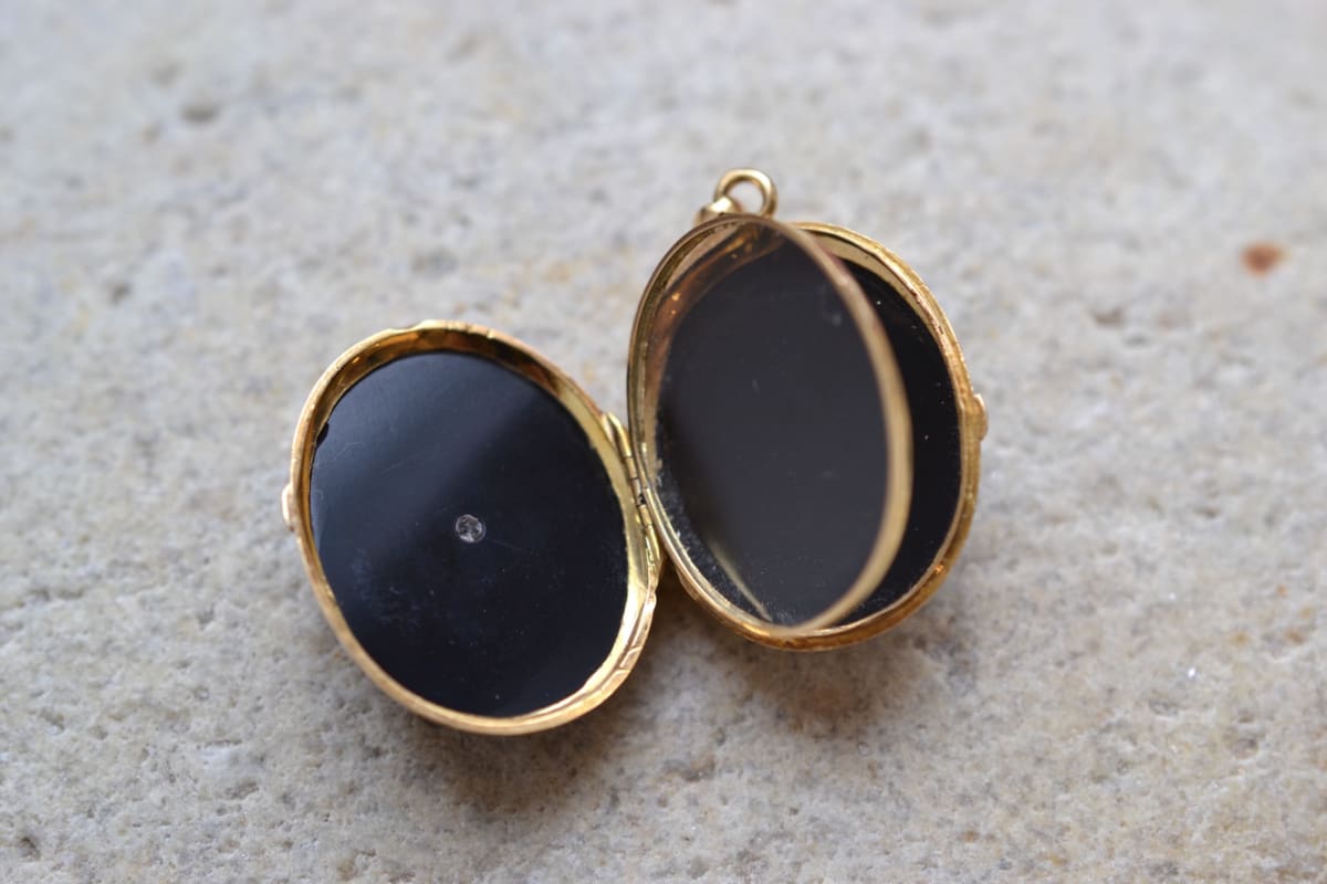 pendentif ouvrant et onyx