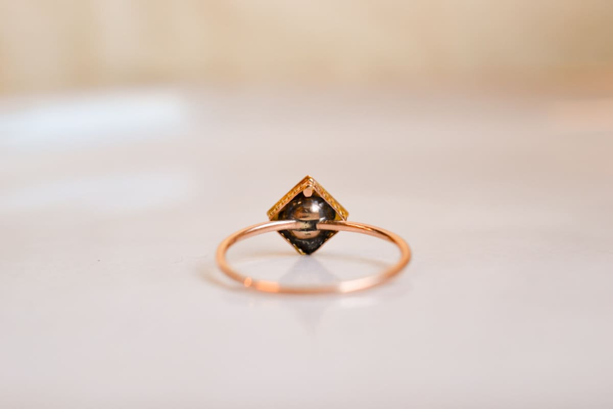 Bague Vintage en Or rose 18 carats ornée de 4 demi-perles