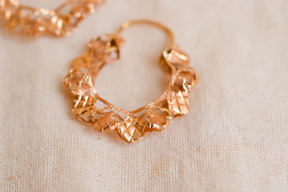 Créoles Vintage ajourées et quadrilobées en Or jaune 18 carats