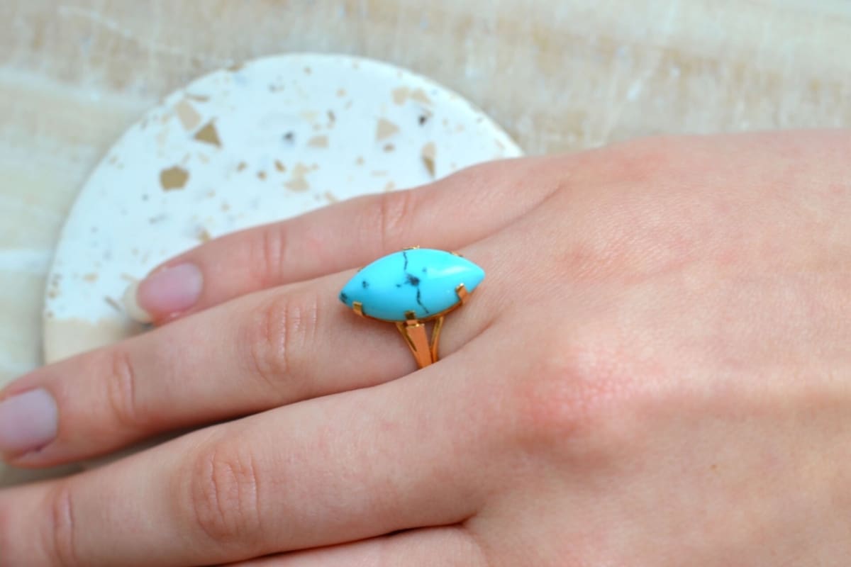 marquise cabochon turquoise
