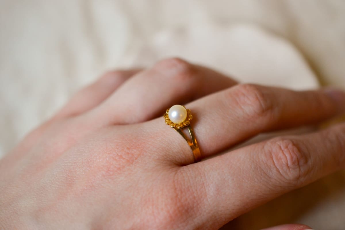 Bague de fiançailles Vintage en Or 9 carats sertie d'une Perle