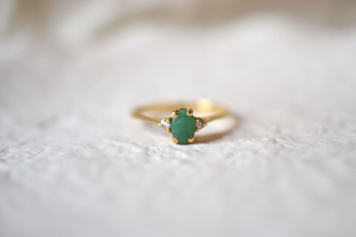 bague emeraude et diamants