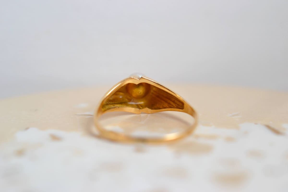 bague perle striee