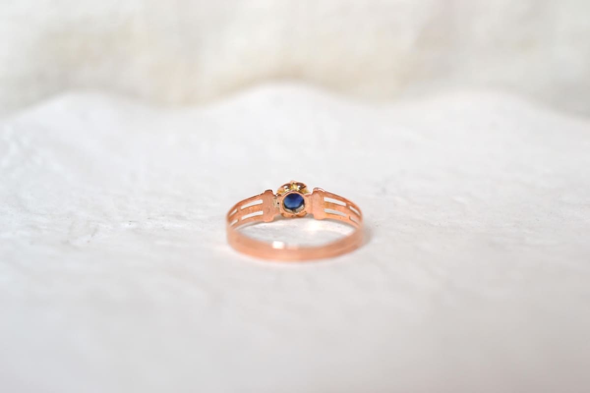 bague saphir anneau ajouré