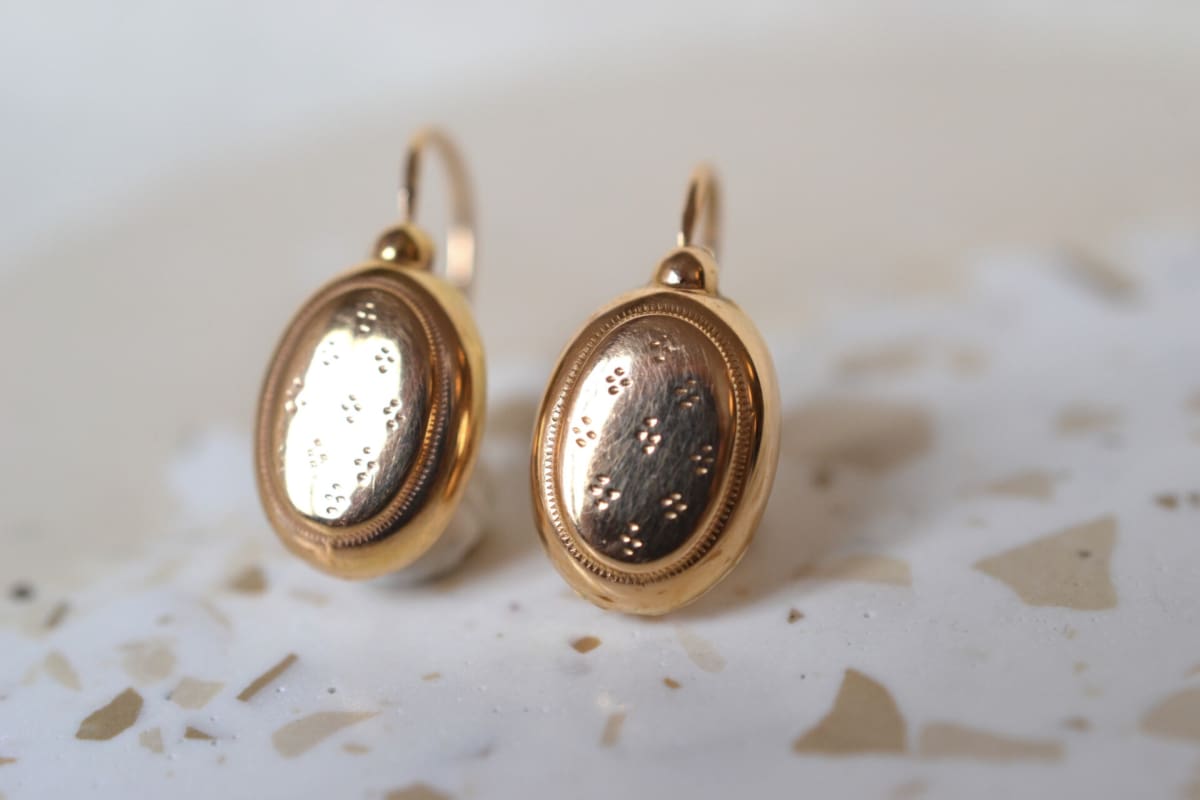 dormeuses victoriennes or jaune