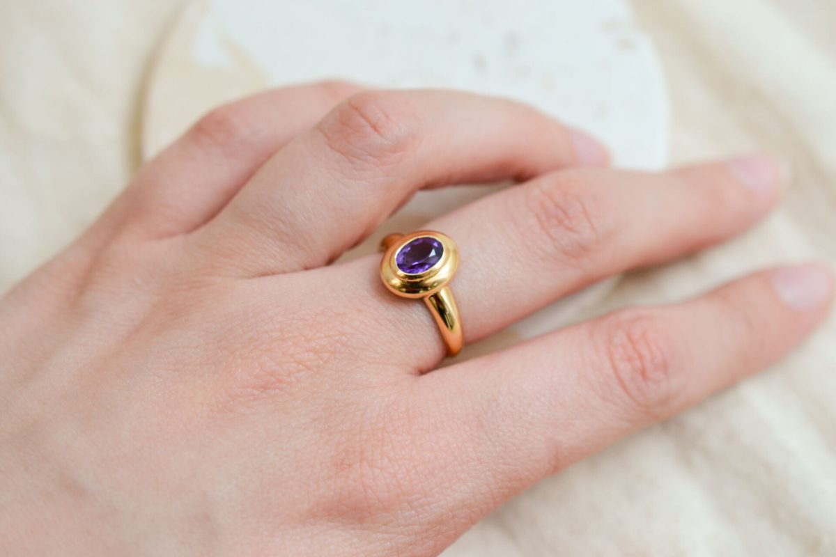Bague de fiançailles en Or jaune 18 carats ornée d'une Améthyste