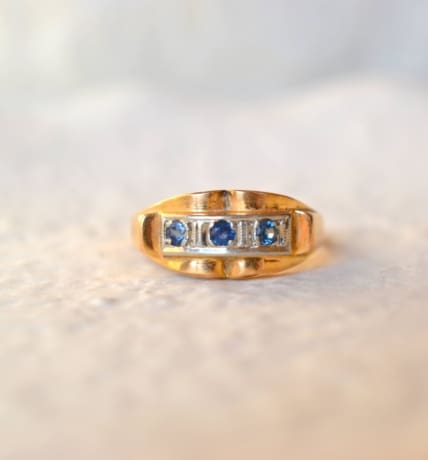 Bague saphirs art deco style tank
