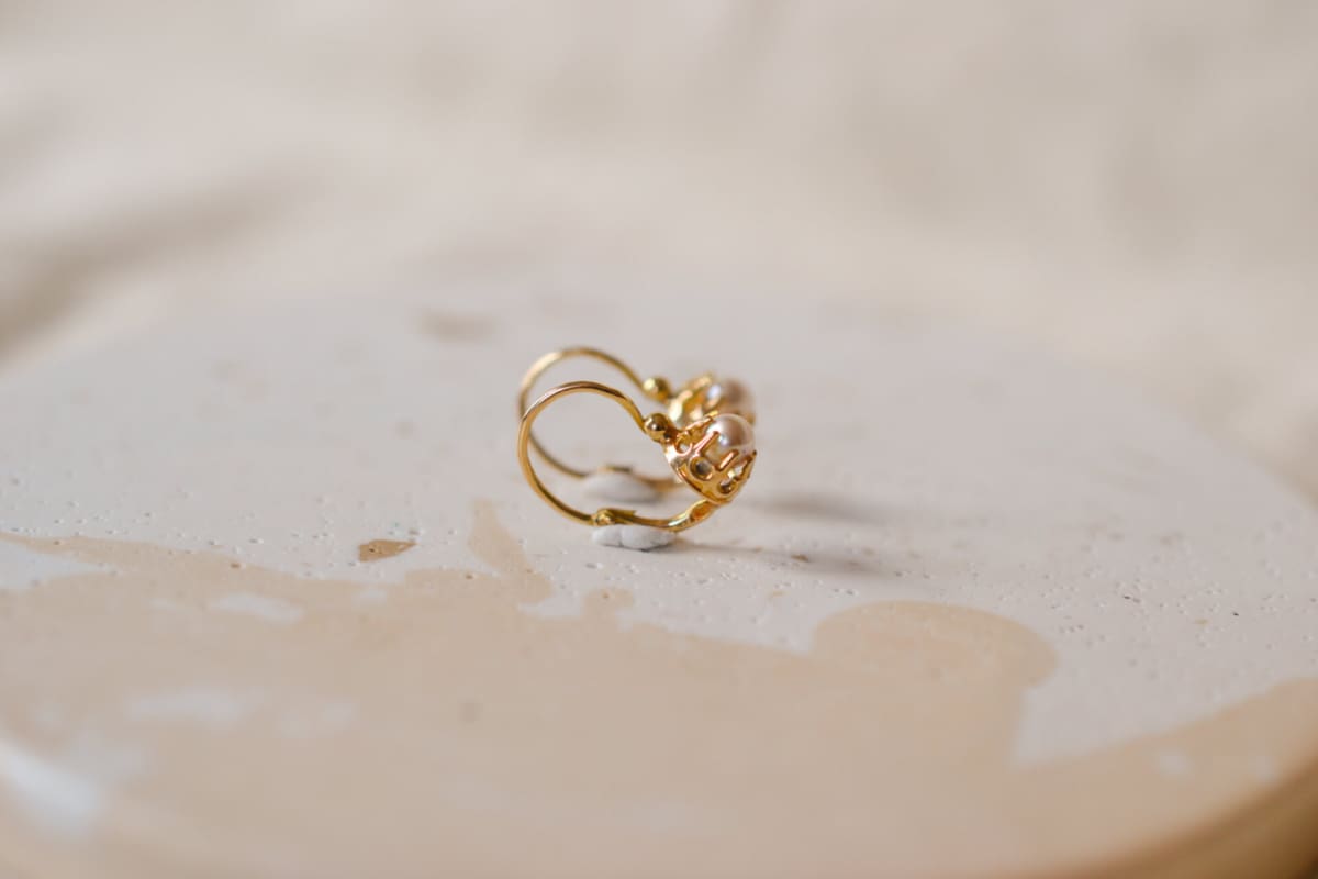 Dormeuses Vintage en Or jaune 18 carats ornées de Perles
